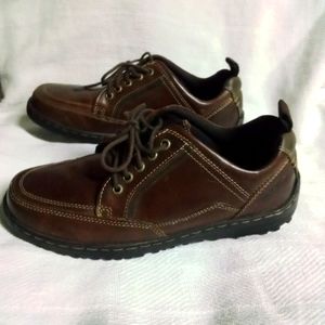 Hush puppy duel fit leather shoe